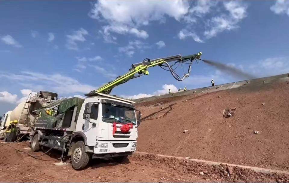 助建多个“世纪工程”，中联重科湿喷机展“先锋”实力_创启达优科机械